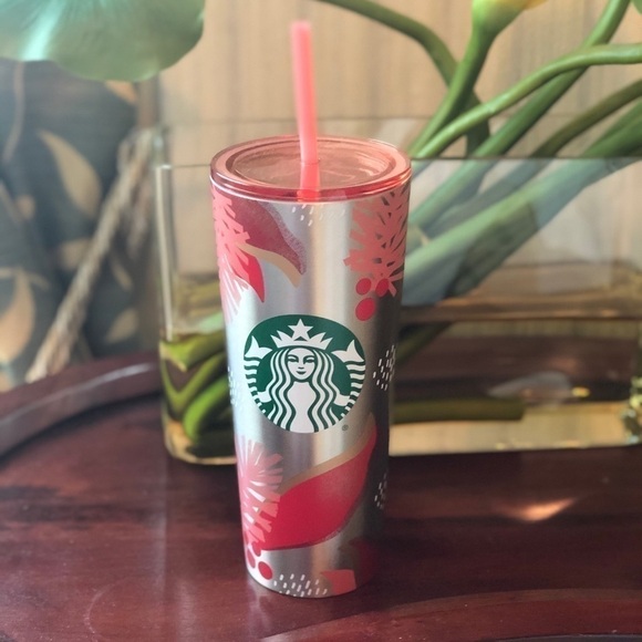New Starbucks 2019 Holiday Tumbler - Picture 1 of 12